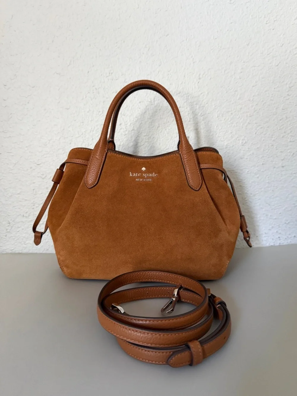 NWT KATE SPADE Dumpling Suede Small Satchel‎